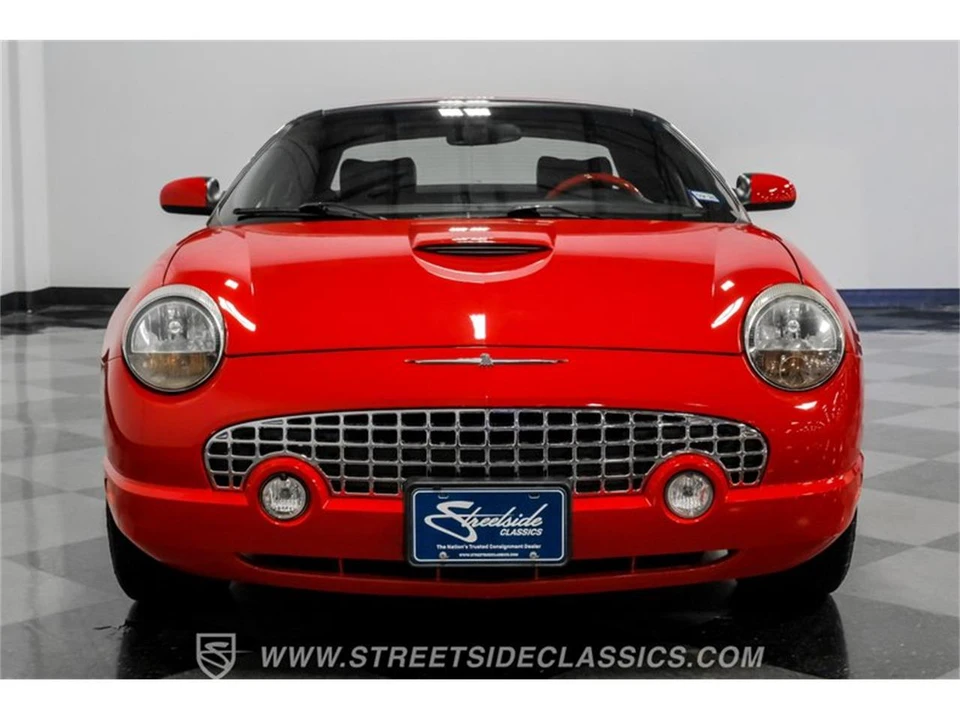 2003 Ford Thunderbird 11th Gen - Image 17 of 31