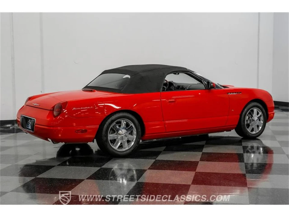 2003 Ford Thunderbird 11th Gen - Image 12 of 31