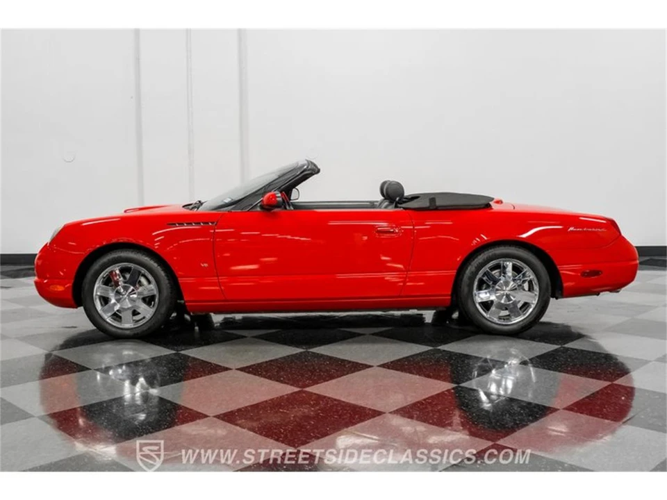 2003 Ford Thunderbird 11th Gen - Image 2 of 31
