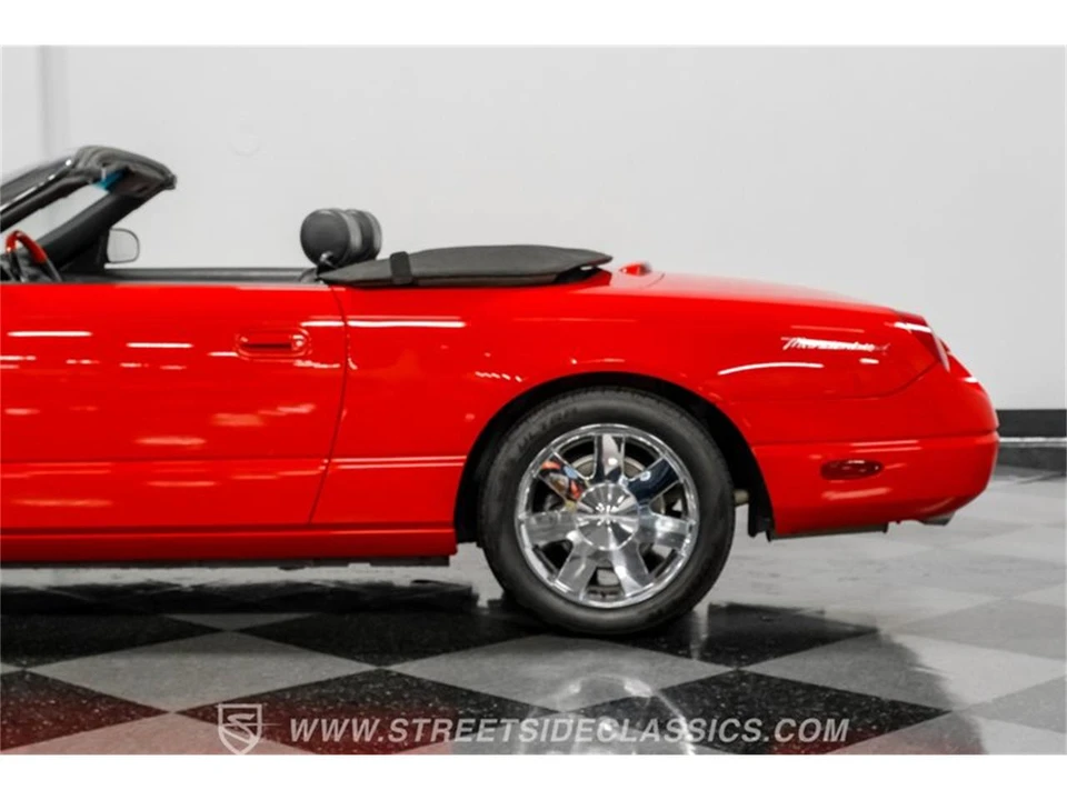 2003 Ford Thunderbird 11th Gen - Image 29 of 31
