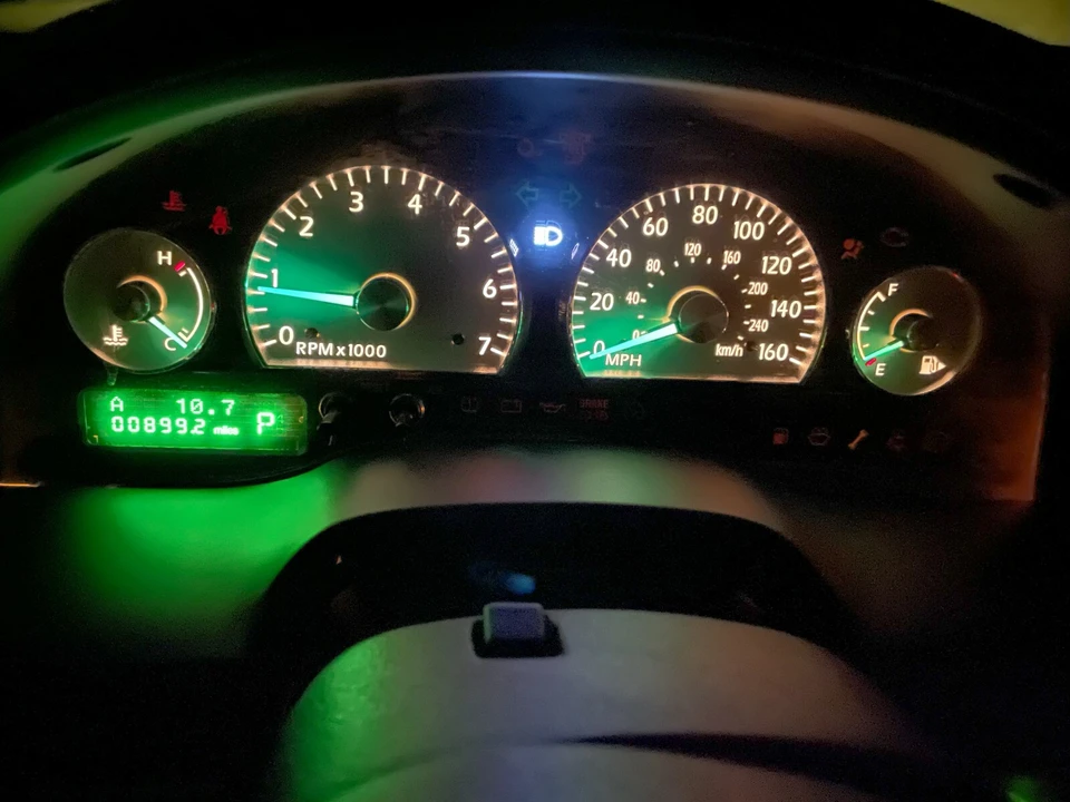 2003 Ford Thunderbird 11th Gen - Image 27 of 31