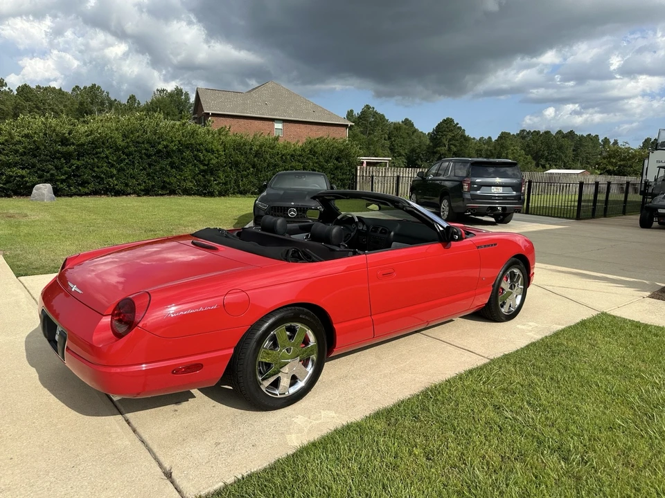 2003 Ford Thunderbird 11th Gen - Image 4 of 21