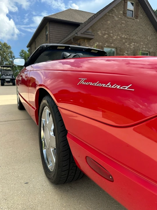 2003 Ford Thunderbird 11th Gen - Image 14 of 21