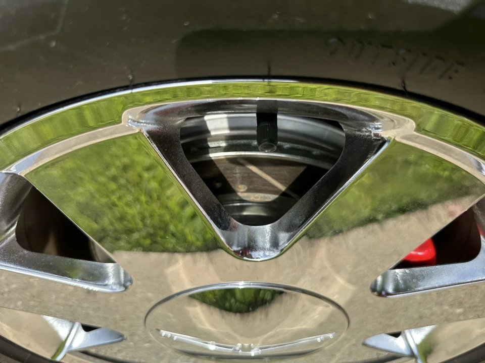 2003 Ford Thunderbird 11th Gen - Image 8 of 21