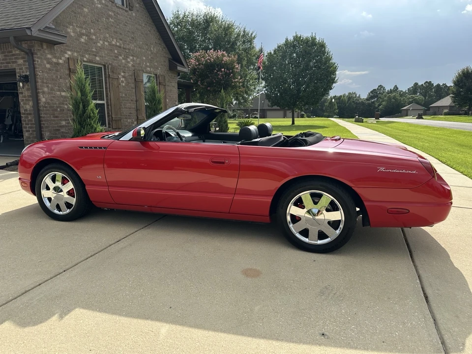 2003 Ford Thunderbird 11th Gen - Image 9 of 21