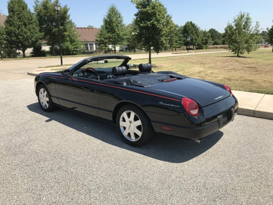 2003 Ford Thunderbird 11th Gen - Image 3 of 10