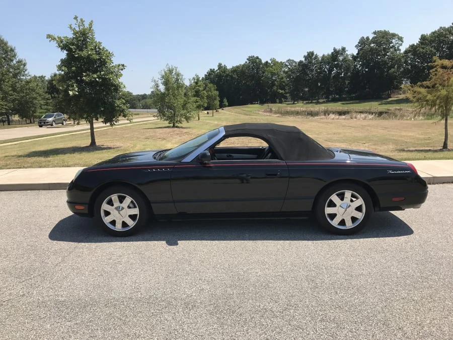 2003 Ford Thunderbird 11th Gen - Image 9 of 10