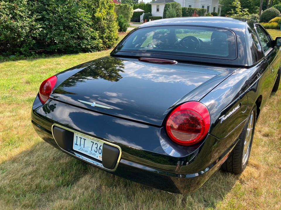 2003 Ford Thunderbird 11th Gen - Image 18 of 31