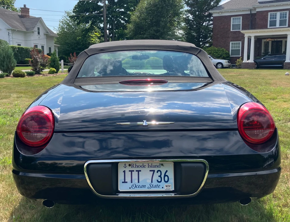 2003 Ford Thunderbird 11th Gen - Image 11 of 31