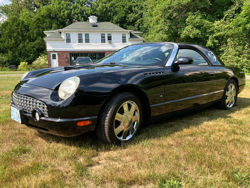 2003 Ford Thunderbird 11th Gen - Image 2 of 31