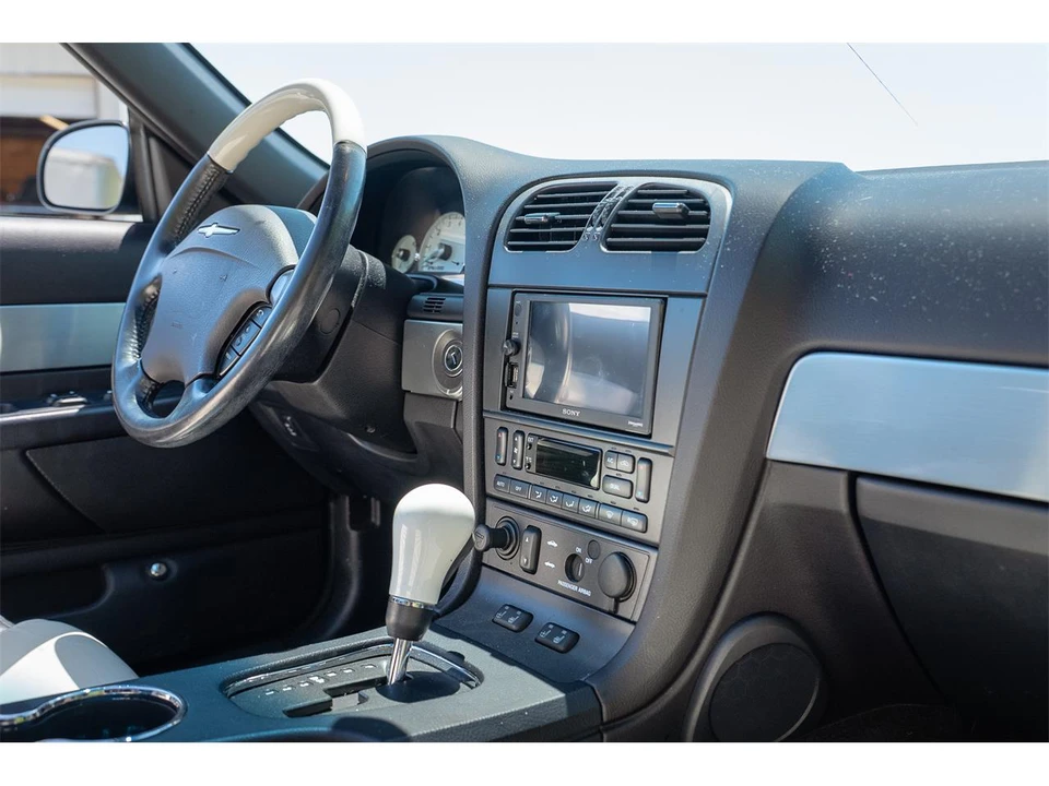 2003 Ford Thunderbird 11th Gen - Image 30 of 31