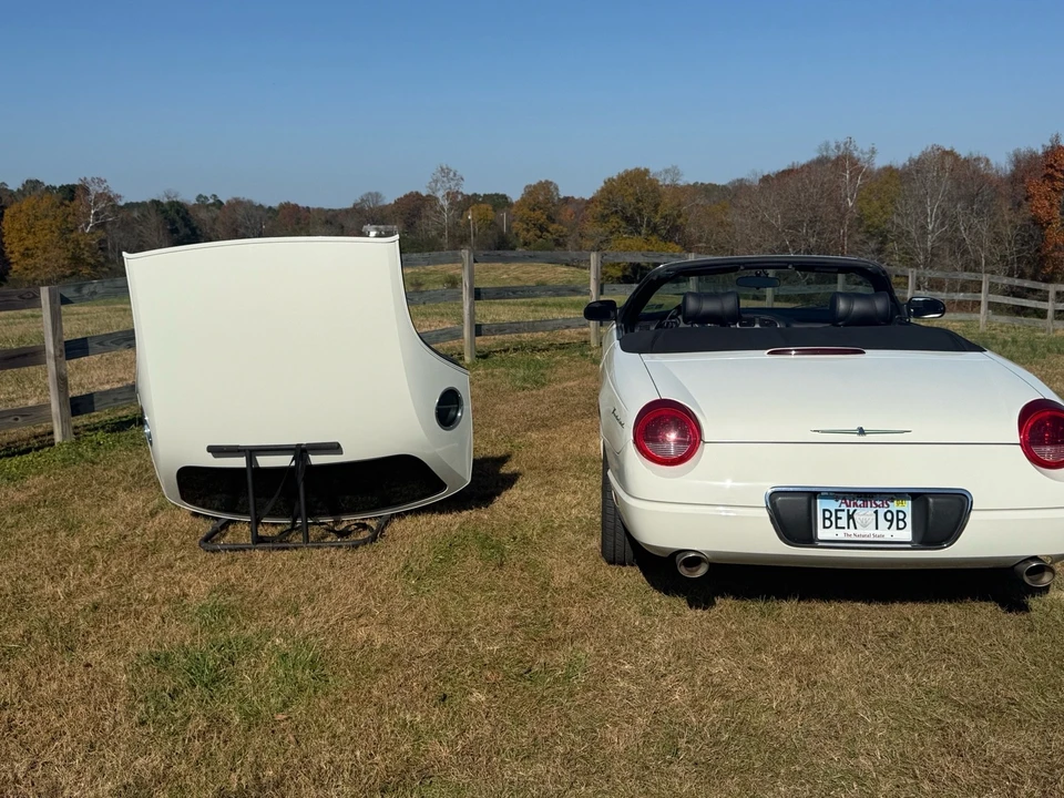 2003 Ford Thunderbird 11th Gen - Image 4 of 10