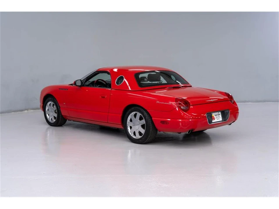 2003 Ford Thunderbird 11th Gen - Image 3 of 31