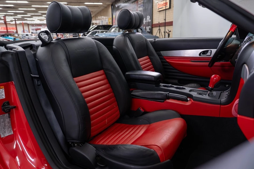 2003 Ford Thunderbird 11th Gen - Image 21 of 31