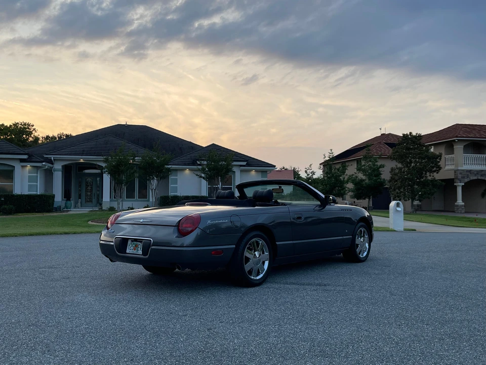 2003 Ford Thunderbird 11th Gen - Image 9 of 31