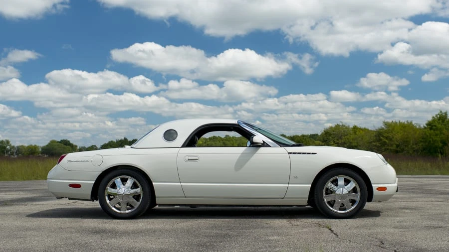 2003 Ford Thunderbird 11th Gen - Image 11 of 12