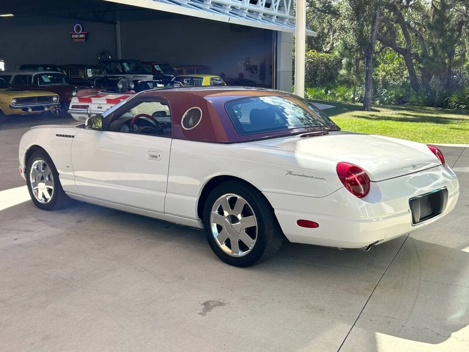 2003 Ford Thunderbird 11th Gen - Image 10 of 12