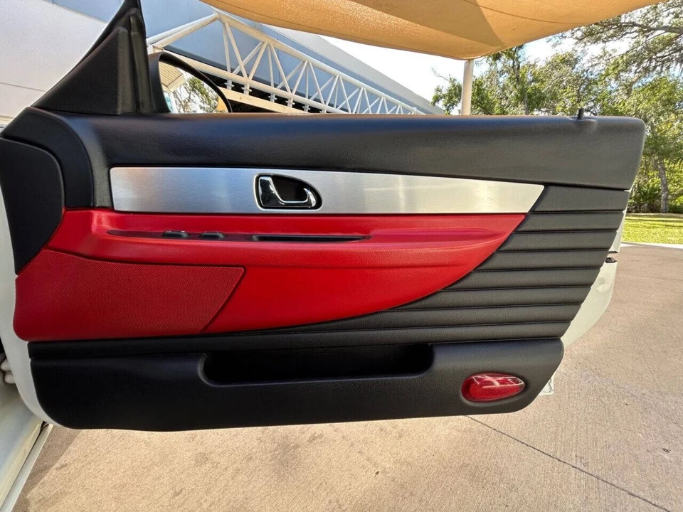 2003 Ford Thunderbird 11th Gen - Image 18 of 21