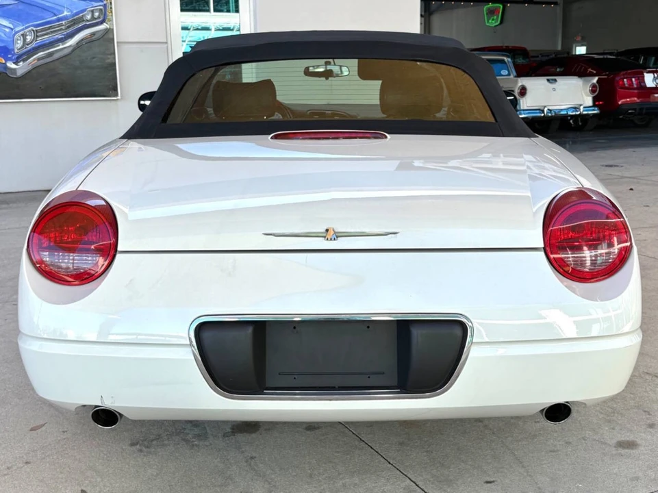 2003 Ford Thunderbird 11th Gen - Image 16 of 21