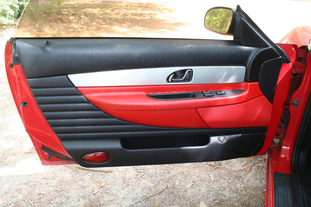 2003 Ford Thunderbird 11th Gen - Image 9 of 17