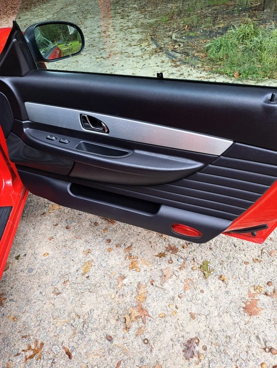 2003 Ford Thunderbird 11th Gen - Image 10 of 13