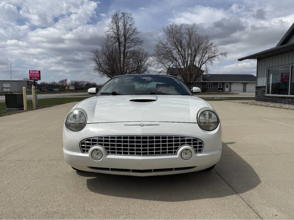 2003 Ford Thunderbird 11th Gen - Image 7 of 31
