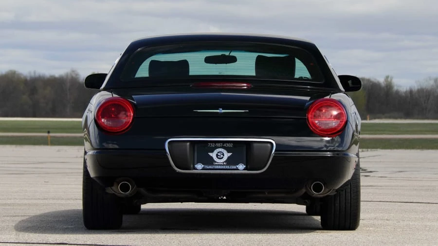 2003 Ford Thunderbird 11th Gen - Image 10 of 29