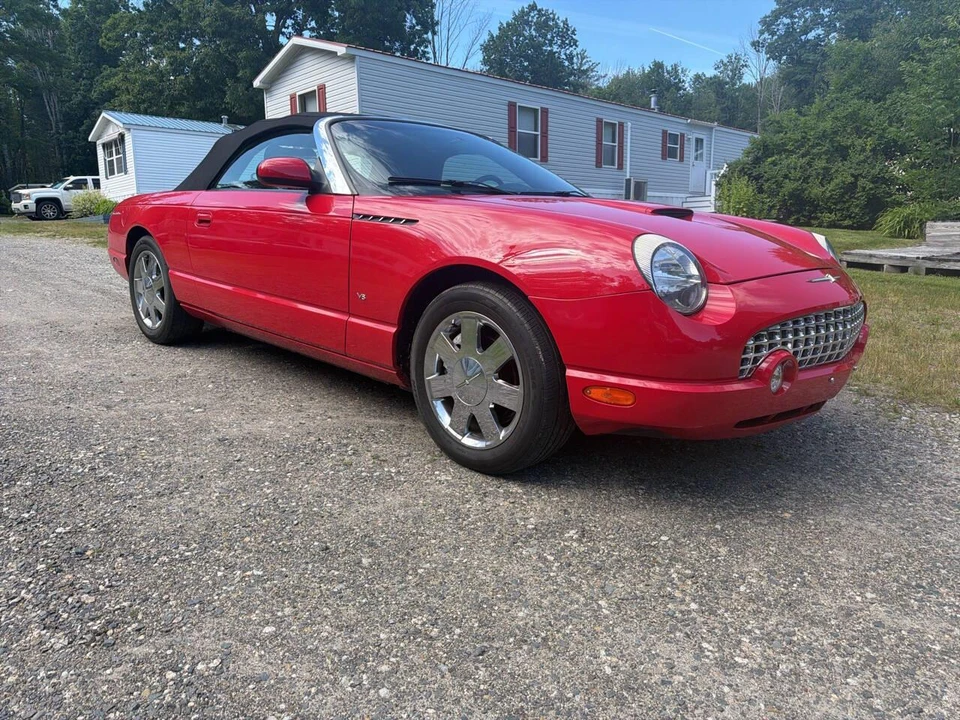 2003 Ford Thunderbird 11th Gen - Image 14 of 23