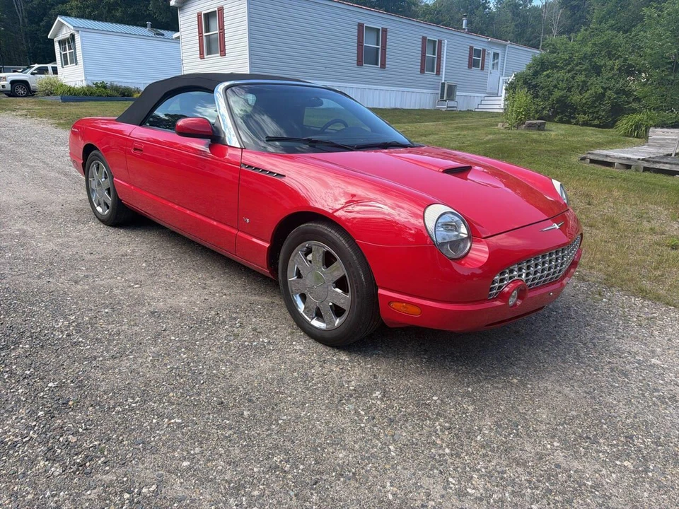 2003 Ford Thunderbird 11th Gen - Image 13 of 23