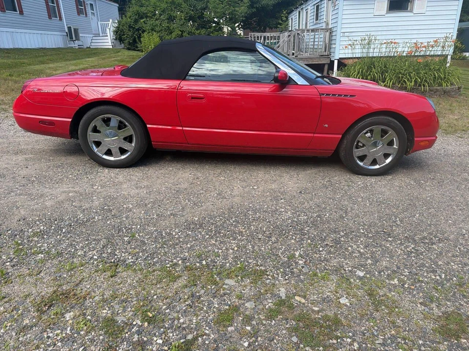 2003 Ford Thunderbird 11th Gen - Image 11 of 23