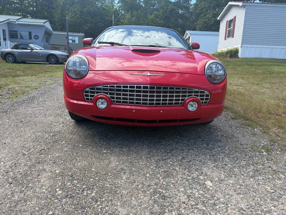2003 Ford Thunderbird 11th Gen - Image 16 of 23