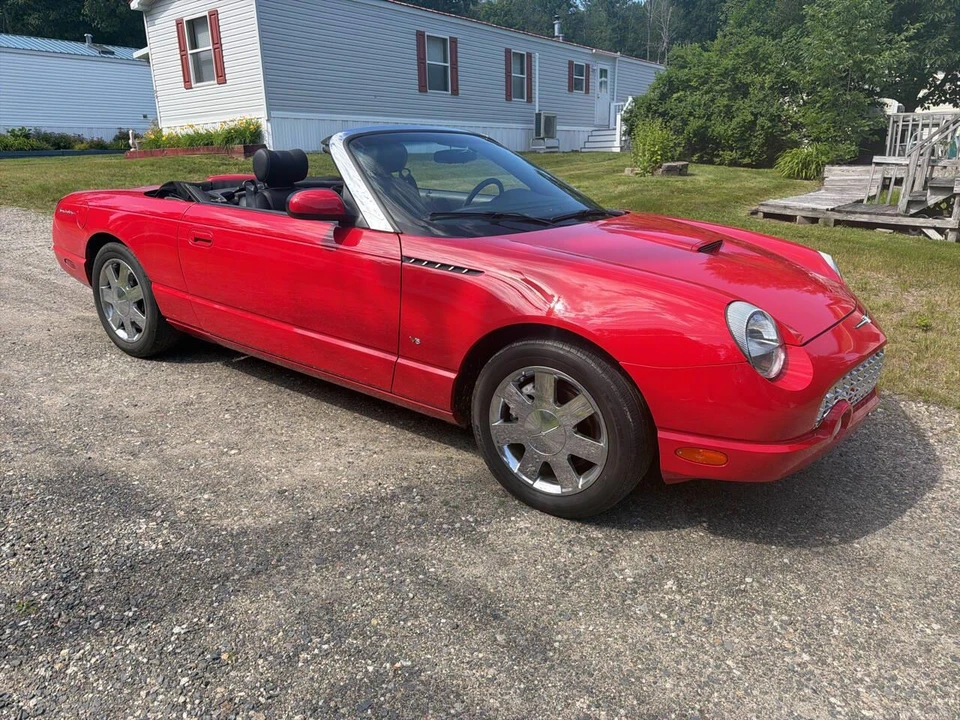 2003 Ford Thunderbird 11th Gen - Image 18 of 23