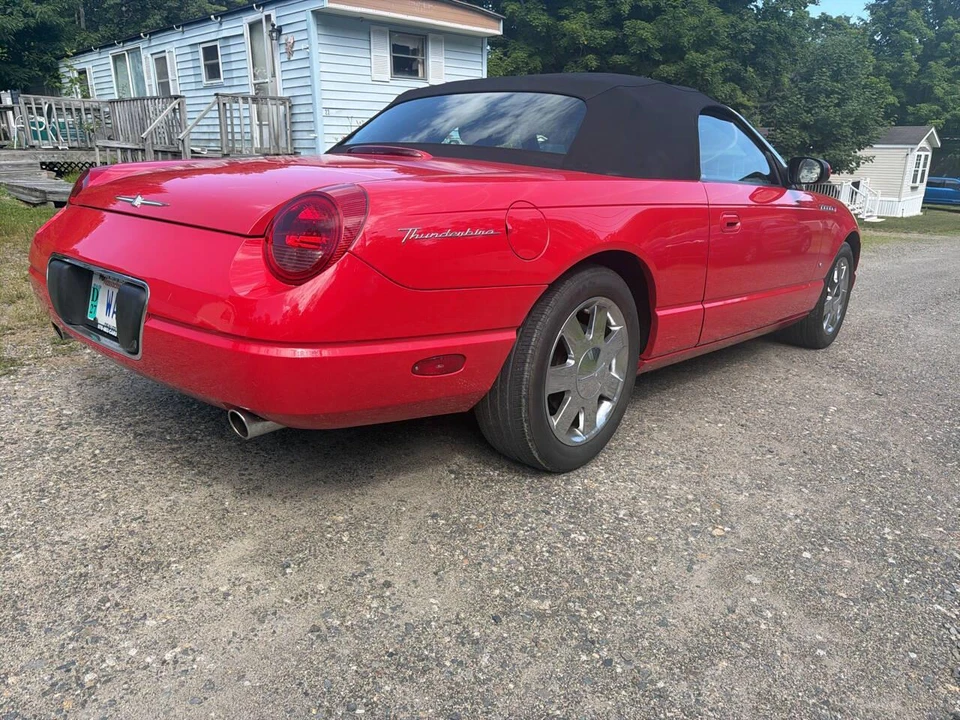 2003 Ford Thunderbird 11th Gen - Image 10 of 23