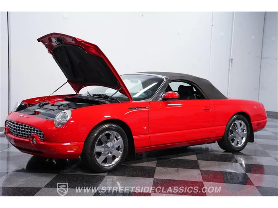 2003 Ford Thunderbird 11th Gen - Image 25 of 31