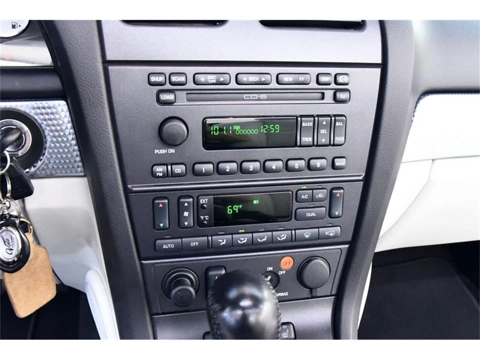 2003 Ford Thunderbird 11th Gen - Image 11 of 31