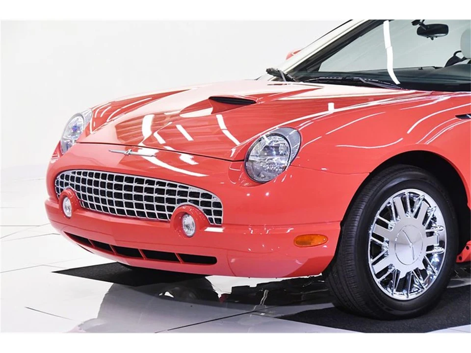 2003 Ford Thunderbird 11th Gen - Image 17 of 31
