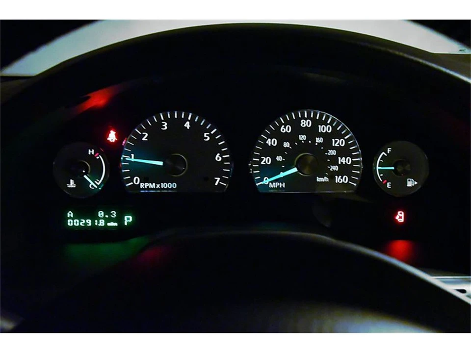 2003 Ford Thunderbird 11th Gen - Image 3 of 31
