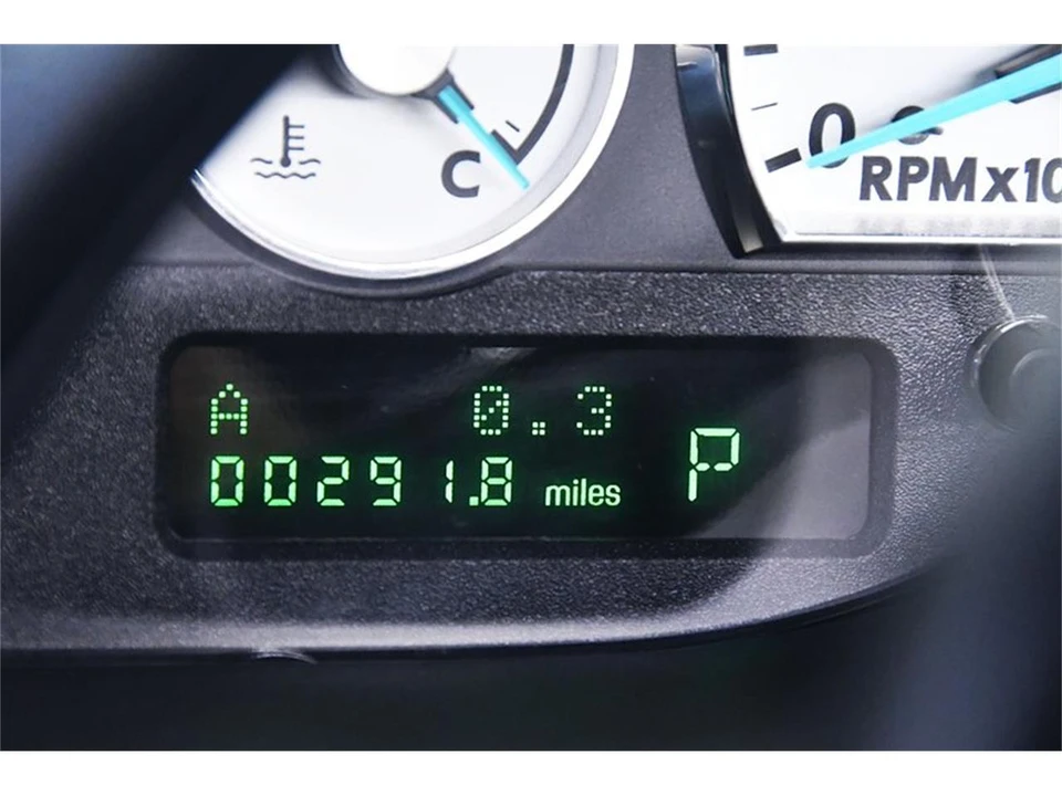2003 Ford Thunderbird 11th Gen - Image 4 of 31