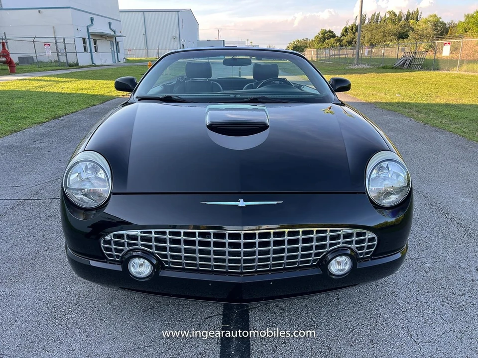 2003 Ford Thunderbird 11th Gen - Image 12 of 21