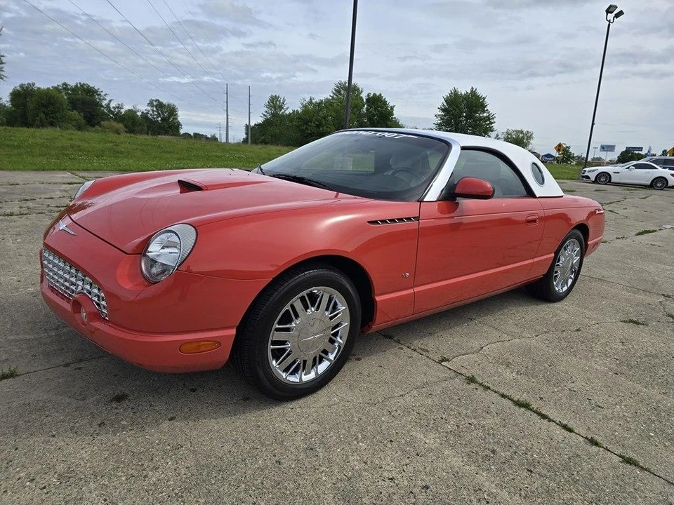2003 Ford Thunderbird 11th Gen - Image 2 of 19