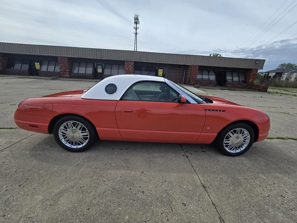 2003 Ford Thunderbird 11th Gen - Image 5 of 19