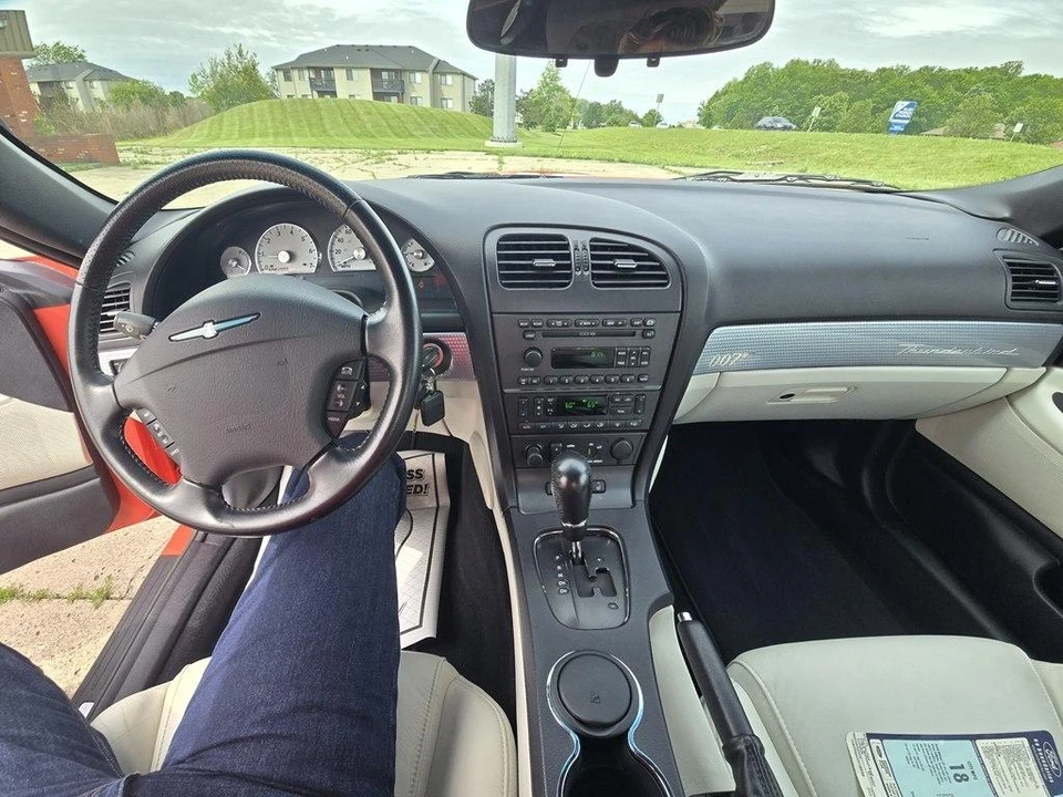 2003 Ford Thunderbird 11th Gen - Image 12 of 19