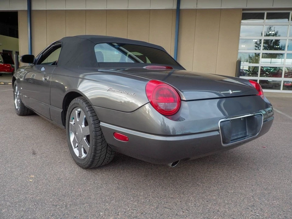 2003 Ford Thunderbird 11th Gen - Image 15 of 31