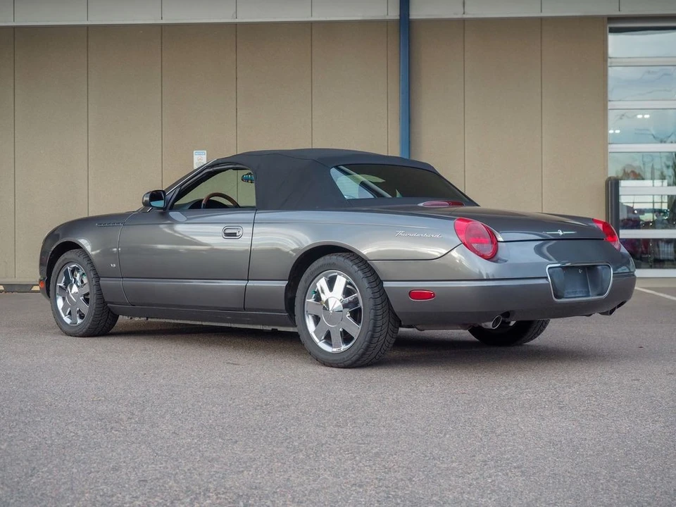2003 Ford Thunderbird 11th Gen - Image 2 of 12