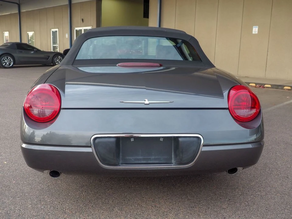 2003 Ford Thunderbird 11th Gen - Image 19 of 31