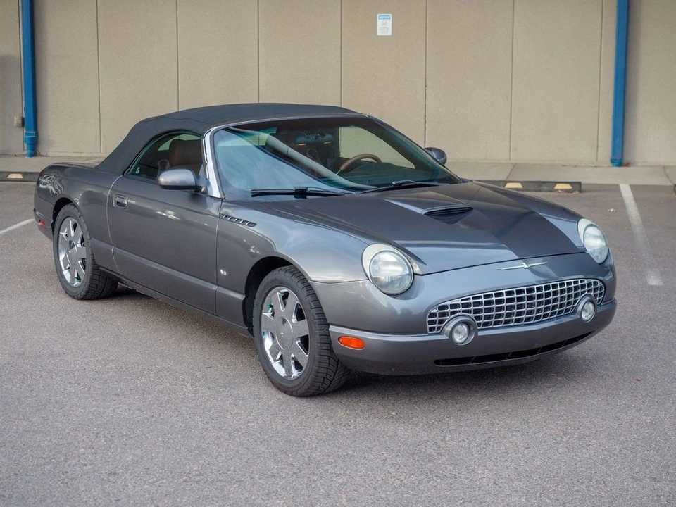 2003 Ford Thunderbird 11th Gen - Image 6 of 12
