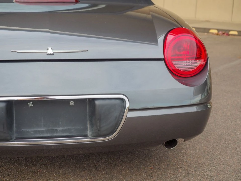 2003 Ford Thunderbird 11th Gen - Image 23 of 31