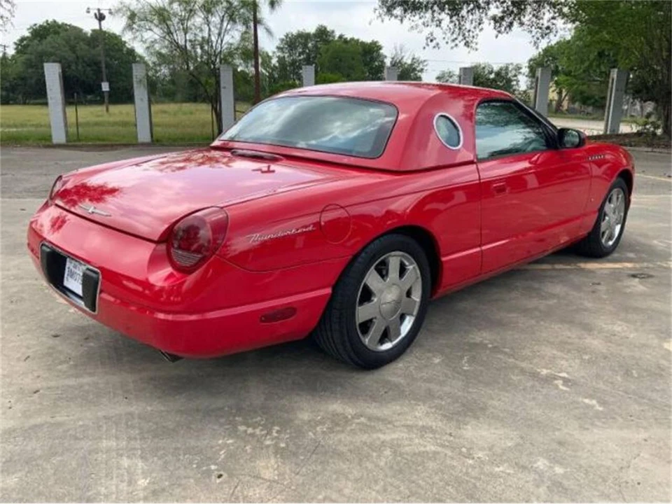 2003 Ford Thunderbird 11th Gen - Image 4 of 24