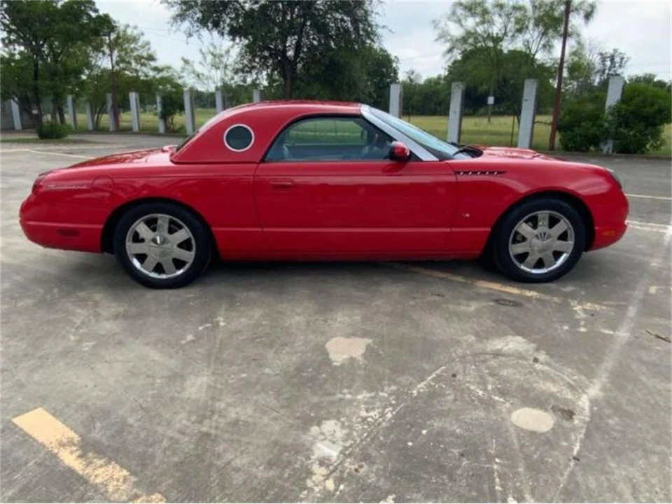2003 Ford Thunderbird 11th Gen - Image 6 of 24