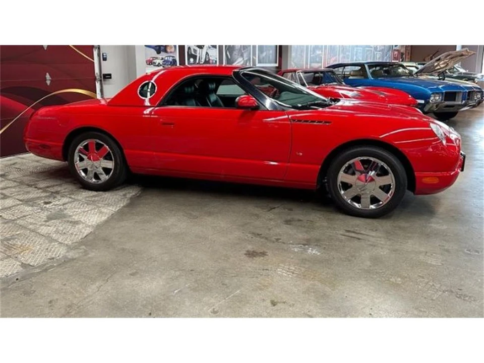 2003 Ford Thunderbird 11th Gen - Image 2 of 27